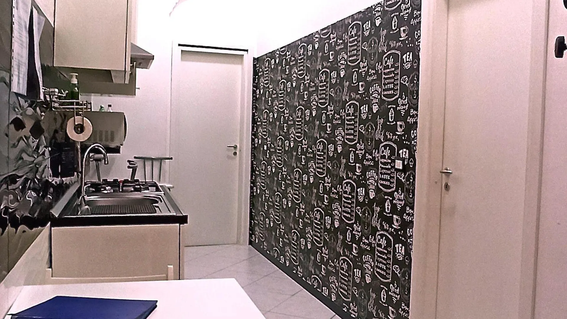 Apartamento Heart Of Nápoles 0*,  Italia